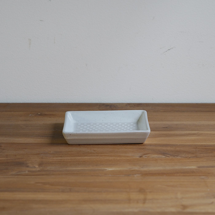 オリメ　P鹿の子　正角皿　ホワイト　/　ORIME