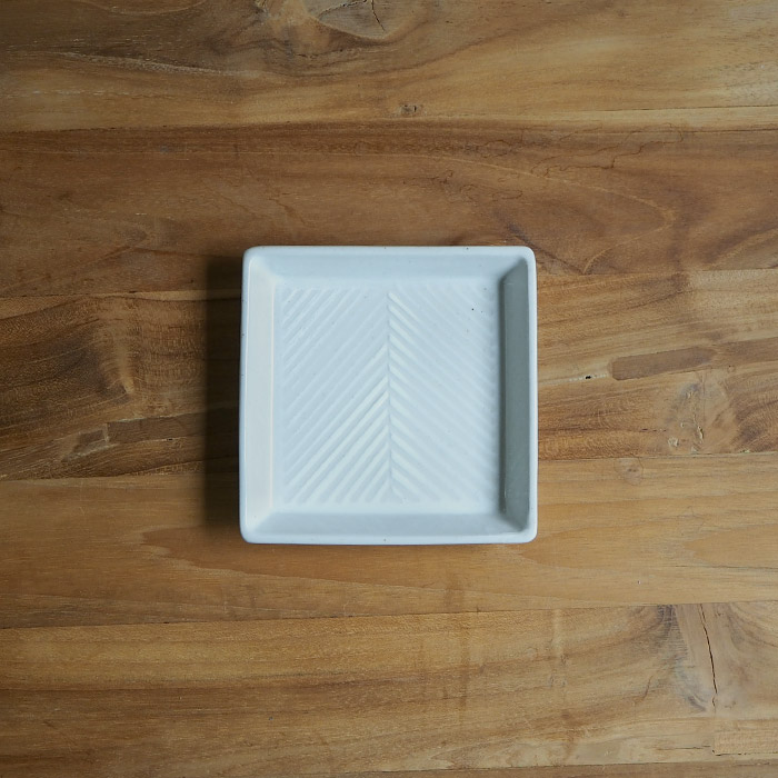 オリメ　Pヘリンボーン　正角皿　ホワイト　/　ORIME