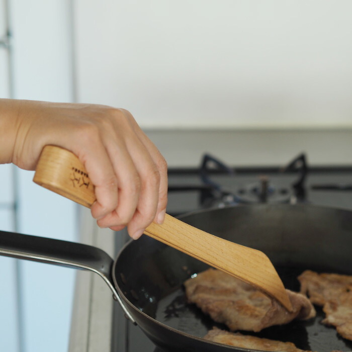 朝倉家具　毎日トング　/　ASAKURA