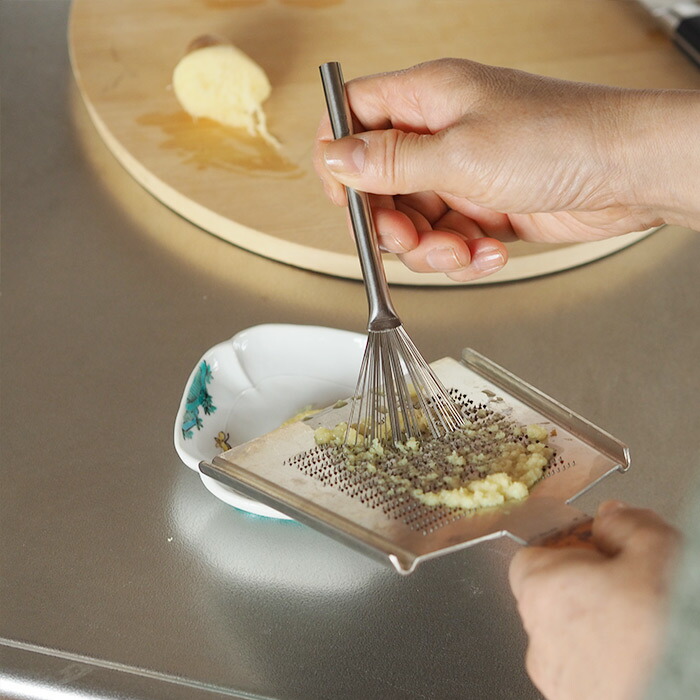 EAトCO　ハケ／おろし金ブラシ