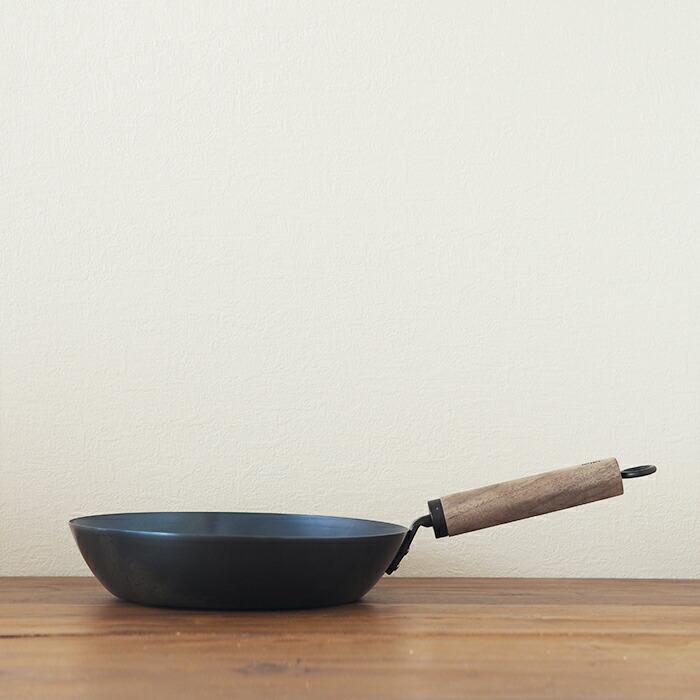 ■元気じゃない日の、フライパン　26cm　板厚1.6mm　IH対応　ウォルナット