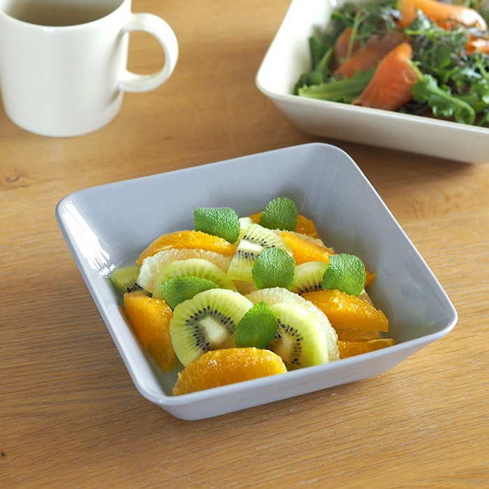 イッタラ　ティーマ　スクエアプレート　16cm　パールグレー　/　iittala　TEEMA