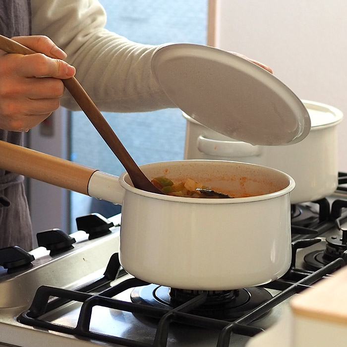 カイコ　片手鍋　/　kaico