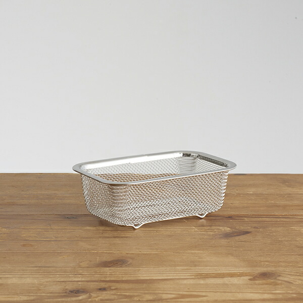 家事問屋　下ごしらえ角ザル　1/4