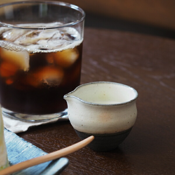 ココチ舎　ミルクピッチャー　粉引