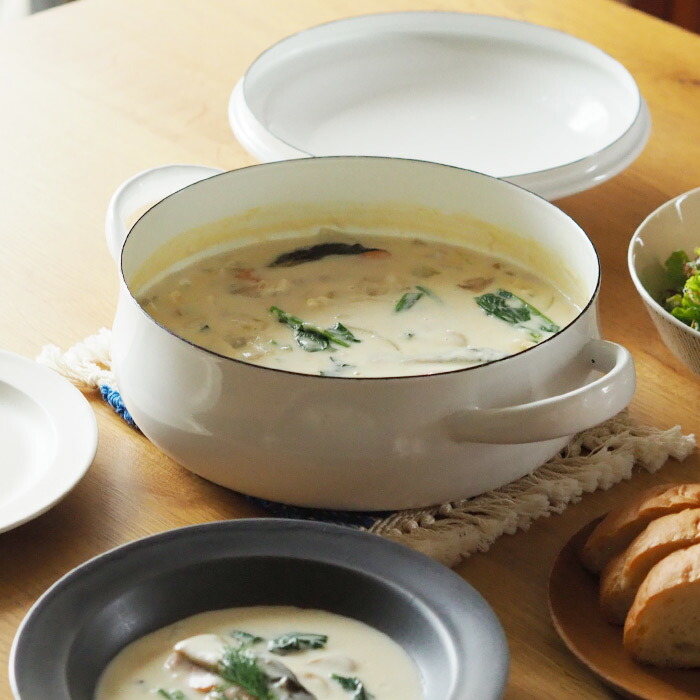 野田琺瑯　LUKE（ルーク） 浅型キャセロール 25cm　ホワイト