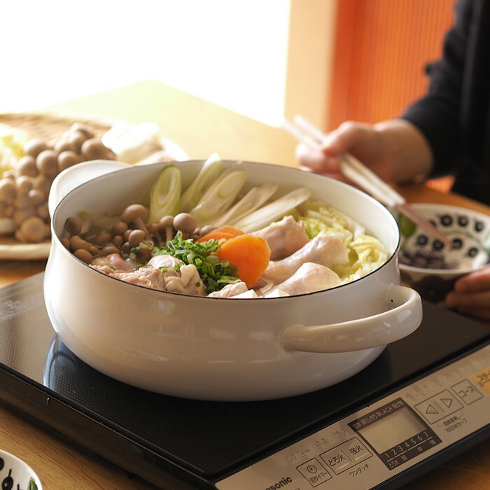 野田琺瑯　LUKE（ルーク） 浅型キャセロール 25cm　ホワイト