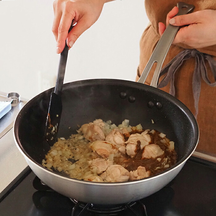 中尾アルミ製作所　シルクフライパン　深型（新ステンキャスト）　27cm