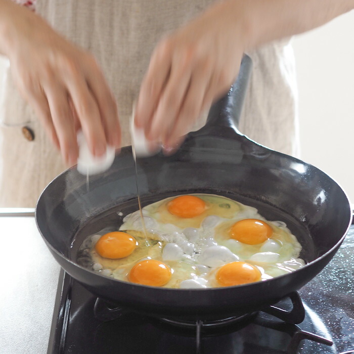 【公式】IH対応　山田工業所　鉄打出【丸柄フライパン】 （3.2mm） 30cm 空焚き済み