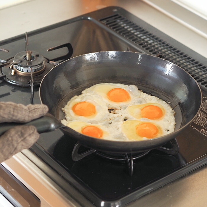 【公式】山田工業所　鉄打出【丸柄フライパン】 （1.6mm） 30cm 空焚き済み