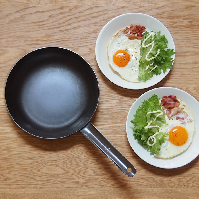 【公式】【プロキッチンオリジナル】山田工業所　鉄打出　ちょこっとフライパン　20cm（2.3mm）　空焚き済み　/　【スタッフが選ぶ鉄フライパンおすすめ5選！】