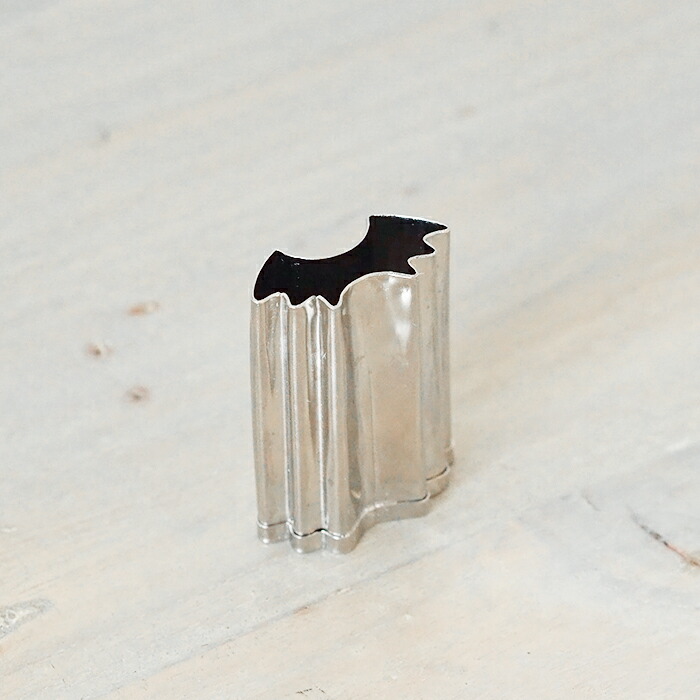 【プロキッチンオリジナル】抜き型　コウモリ　大　/　合同会社キッチンの小物