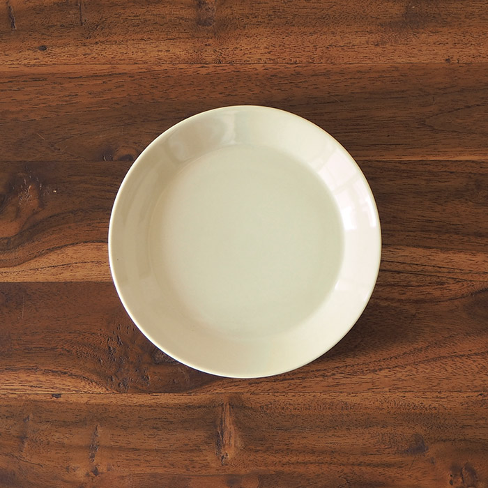 イッタラ　ティーマ　プレート　17cm　リネン　/　iittala　TEEMA